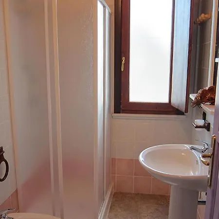 Le Castella App.6 Apartment